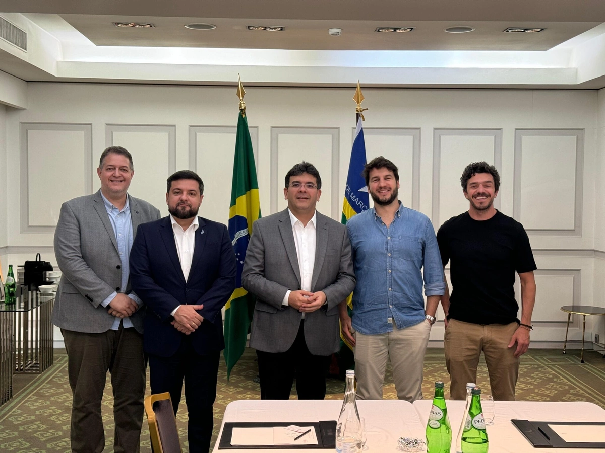Agenda com representantes do TUMO, centro de tecnologias criativas fundado na Armênia