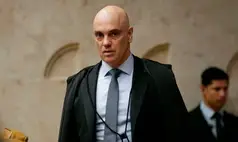 Moraes adverte Bolsonaro por descumprir medida cautelar, mas descarta prisão