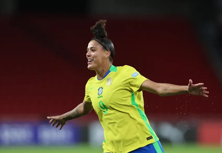 Amanda Gutierres, marcou dois gols na semifinal.