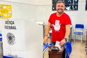 Fábio Novo votando (Foto: Reprodução)