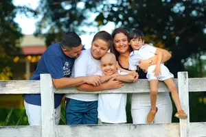 Família de Victor Manoel, de 8 anos (Foto: Redes Sociais)