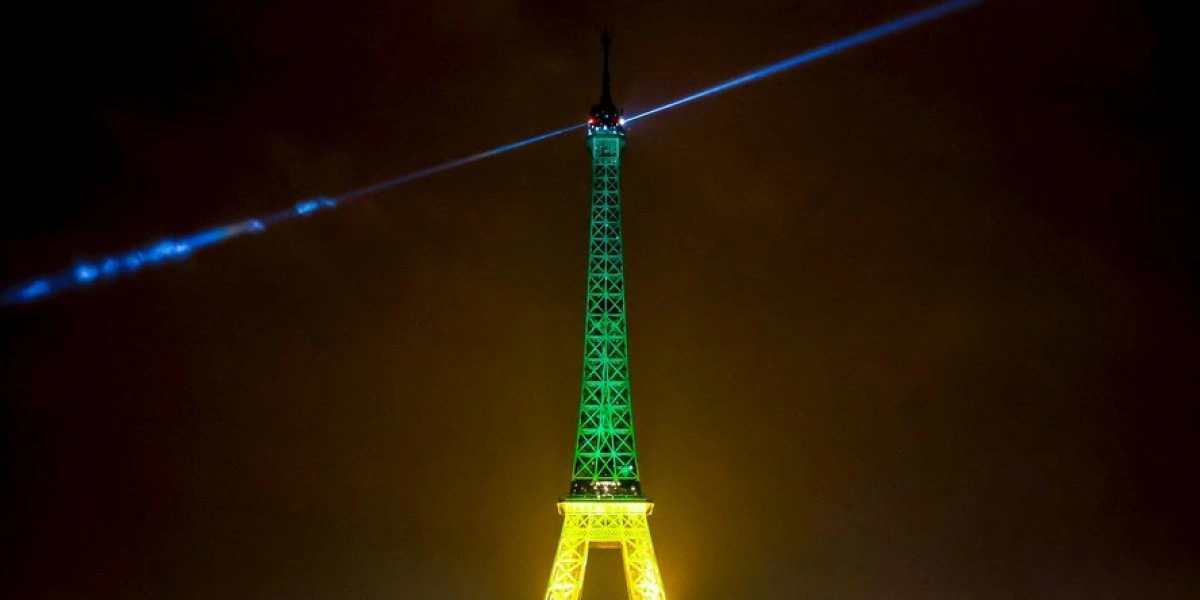 França passa a aceitar PIX como forma de pagamento para turistas brasileiros