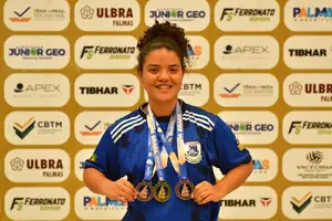 Maria Grazzyelle, de 17 anos (Foto: SEDUC)