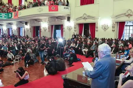 USP sedia ato em defesa da soberania nacional diante da taxa imposta pelos EUA