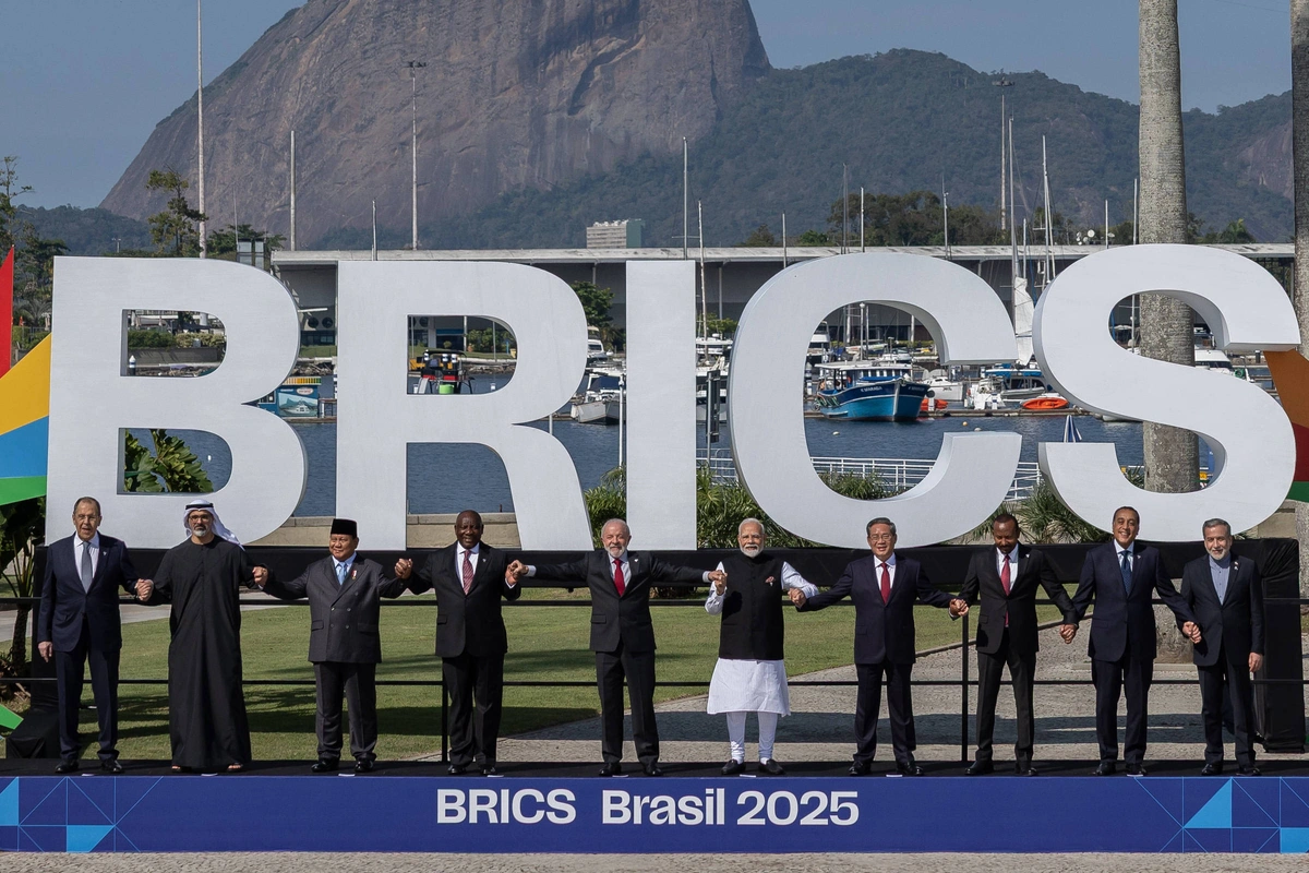 Rússia propõe ampliar o BRICS após ofensiva de Trump contra o Brasil