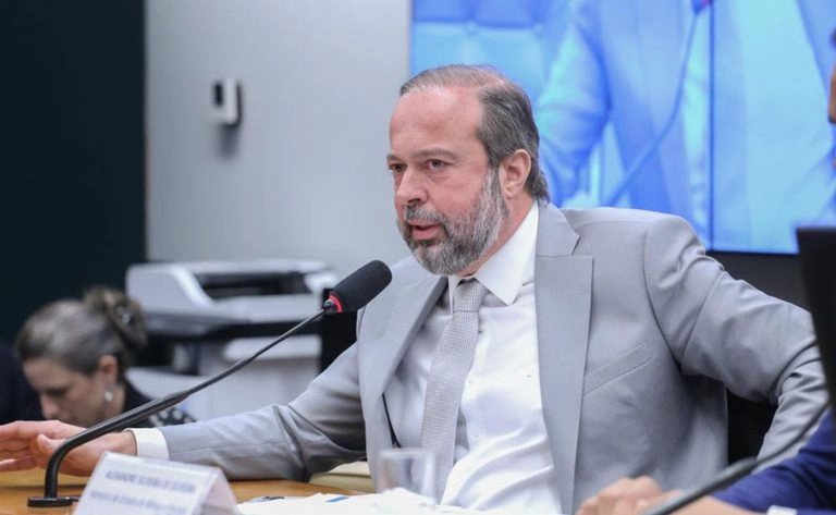 Silveira em audiência na Câmara dos Deputados