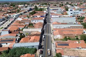Asfalto novo em Canto do Buriti (Foto: DER)