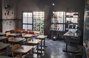 De acordo com a corporação, as chamas tiveram início em um aparelho de ar-condicionado de uma das salas da unidade. (Foto: Divulgação - SSP- PI)