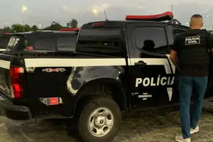 Durante a ação, foram cumpridos 80 mandados judiciais, entre prisões temporárias e buscas e apreensões, além do bloqueio judicial de 43 contas bancárias (Foto: Divulgação)