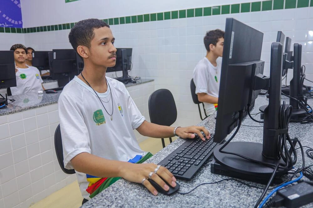Jovens irão se qualificar no CETI