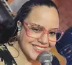 Cantora morre de infarto horas após publicar agradecimento nas redes sociais