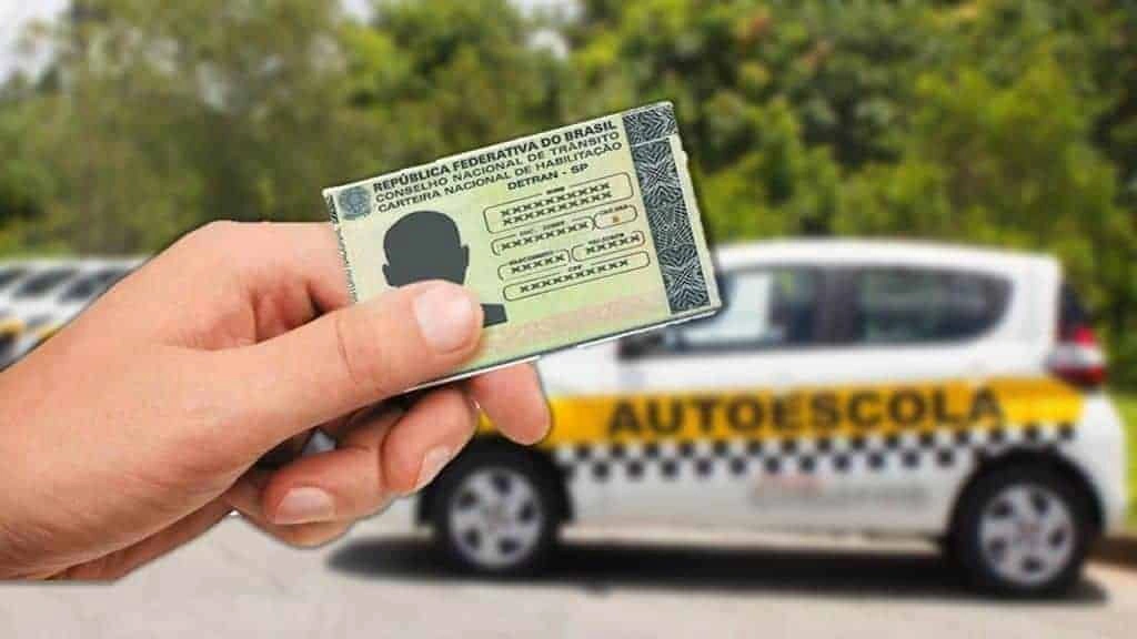 Medida pode reduzir em até 75% o custo da CNH e facilitar o acesso de motoristas à habilitação.