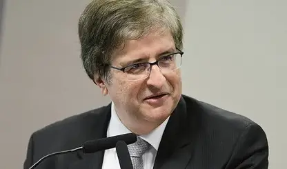 PGR se manifesta contra prisão domiciliar de Jair Bolsonaro