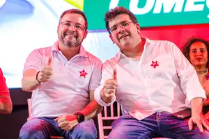 Posse do novo Diretório Estadual do PT do Piauí (Foto: Gabriel Paulino)