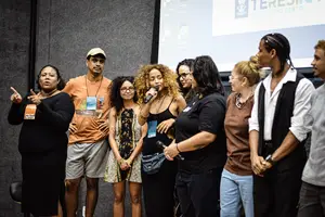 Voluntários Reunidos no Cineclube (Foto: Mariele Rangel)