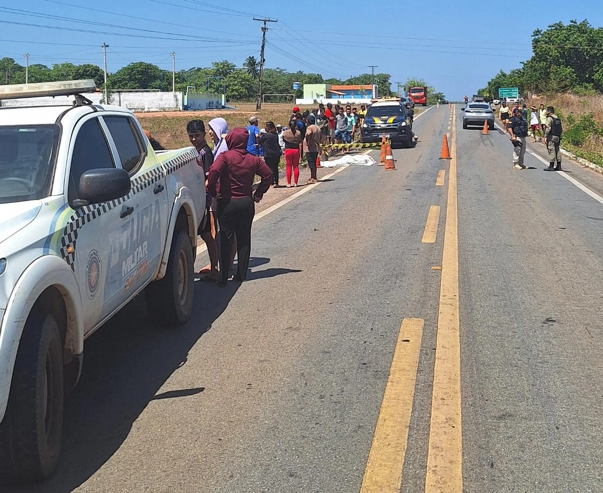 Acidente na BR-402 entre Luís Correia e Cajueiro da Praia / Barra Grande