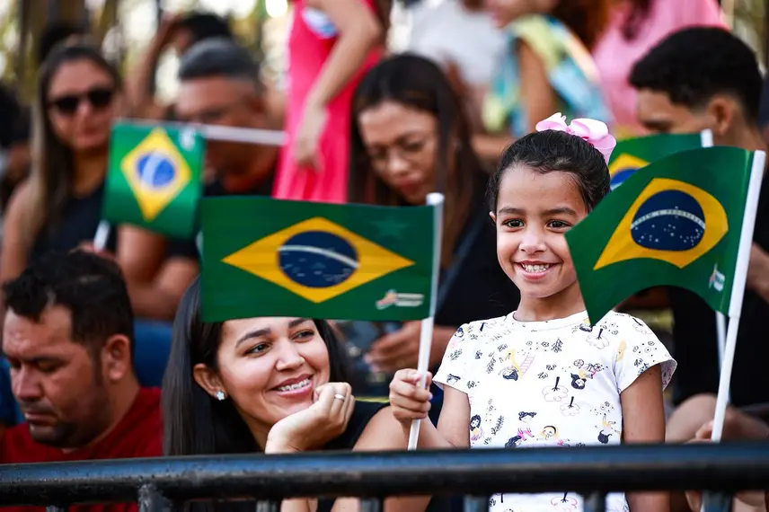 Arquibancada desfile de 7 de Setembro.jpeg