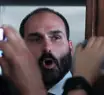 Em novo delito, Eduardo Bolsonaro ameaça "ir atrás" da família de Moraes