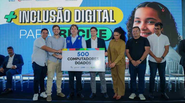 Governo Federal e a Prefeitura de Recife