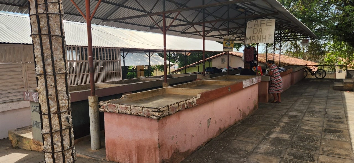 Mercado do Bela Vista II abandonado pelo poder público municipal