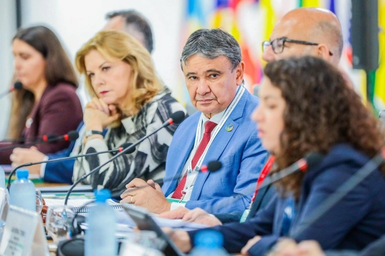Ministro Wellington Dias em Conferência