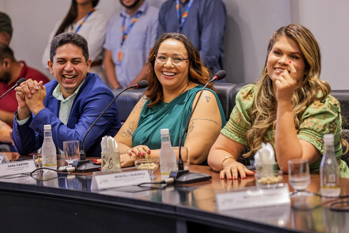 Parte do elenco do Ai Que Vida