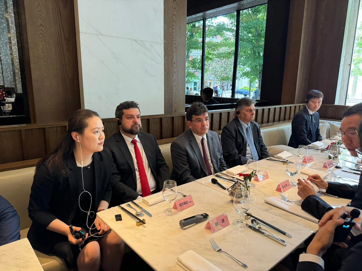 Reunião com executivos da empresa de energia renovável SPIC