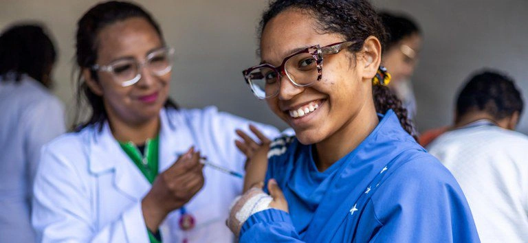 Vacinação para jovens de 15 a 19 anos
