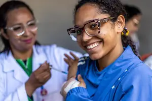 Vacinação para jovens de 15 a 19 anos (Foto: MS)