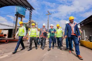Governador participa de inauguração de ampliação industrial em Teresina (Foto: Gabriel Paulino)