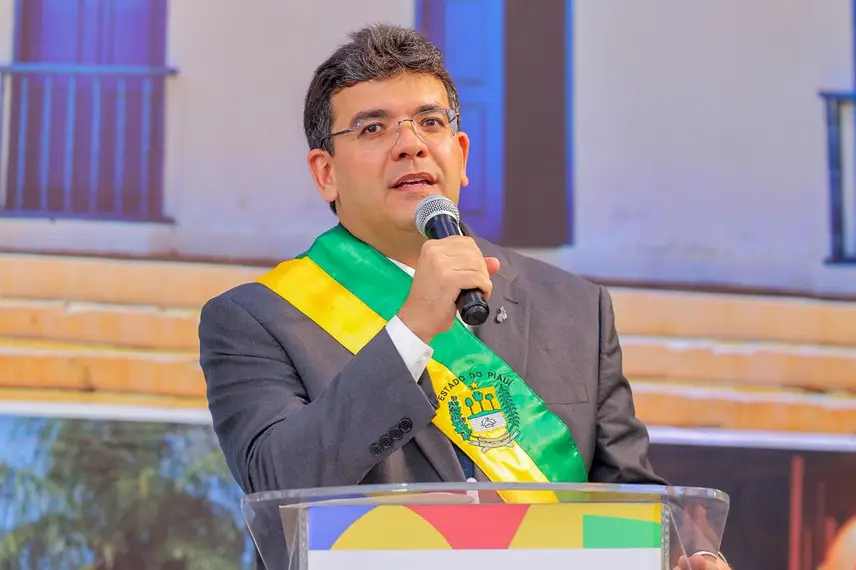 Governo do Piauí homenageia 34 personalidades com a Medalha do Mérito Renascença em Oeiras