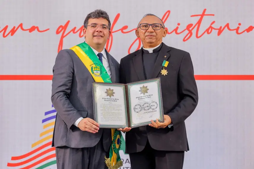 Governo do Piauí homenageia 34 personalidades com a Medalha do Mérito Renascença em Oeiras