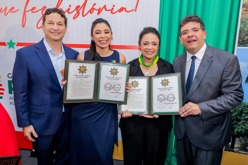 Governo do Piauí homenageia 34 personalidades com a Medalha do Mérito Renascença em Oeiras