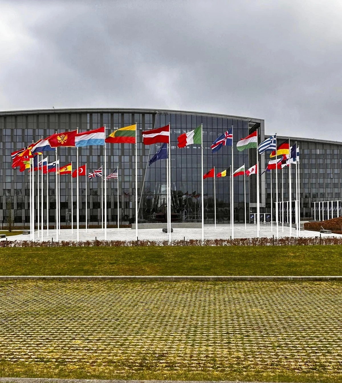 Mette Frederiksen reage a declarações dos EUA e diz que agressão entre aliados destruiria a aliança militar