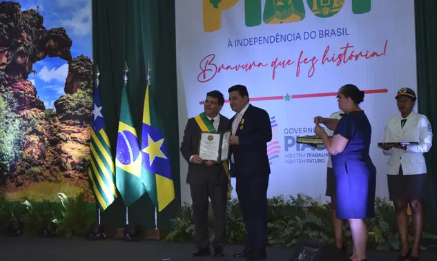 Gustavo Henrique comenta homenagem com a Ordem Estadual do Mérito Renascença do Piauí