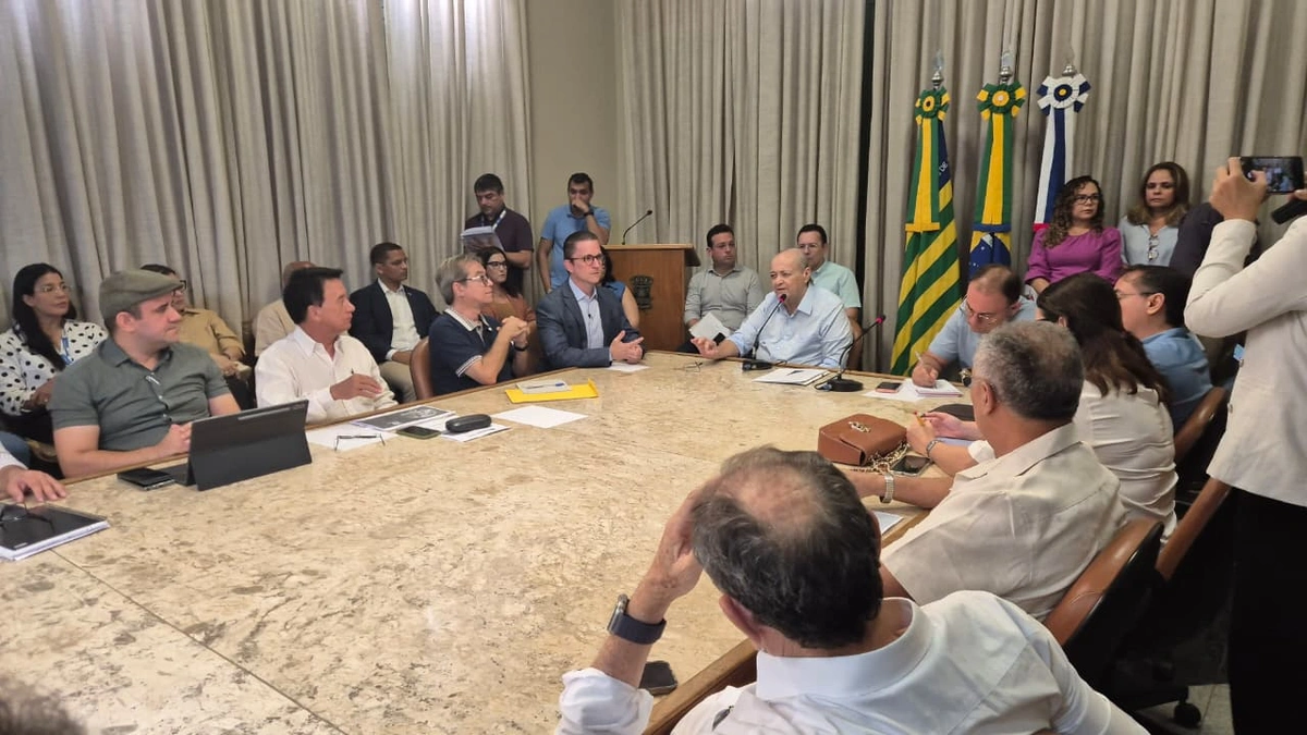 Reunião no Palácio da Cidade