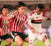 Estudiantes e Flamengo deixaram a série aberta rumo à volta no Rio de Janeiro
