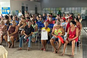 Entrega de 388 títulos de propriedade aos moradores do Dagmar Mazza (Foto: Reprodução | Paulo Vitor/Semcom)