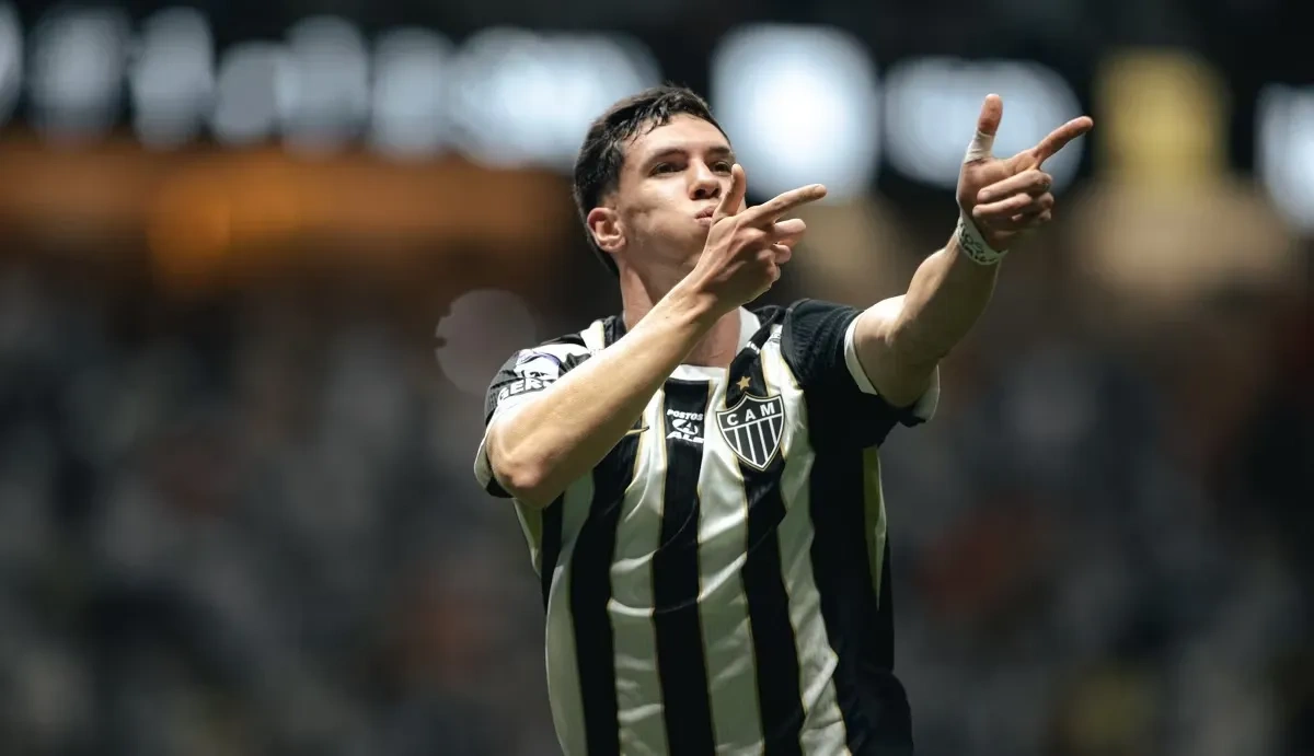 Thiago Borbas marca o terceiro gol do Galo e fecha o placar