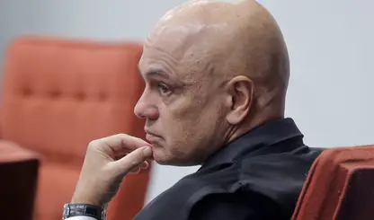 Moraes determina prazo de 15 dias para Governo do Rio de Janeiro enviar imagens de megaoperação