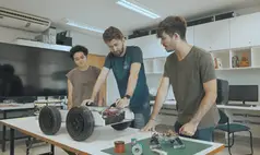 Pós-graduação em IA dispara no Brasil e ultrapassa mil cursos em 2025