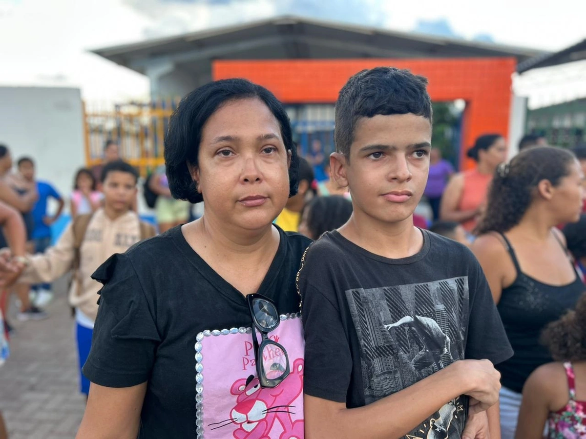 Assunção Moraes é mãe de Eliseu Victor, de 15 anos, aluno do 5º ano, diagnosticado com Transtorno do Espectro Autista (TEA) grau 3