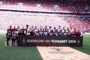 Corinthians campeão da Supercopa Rei (Foto: imagem de reprodução)