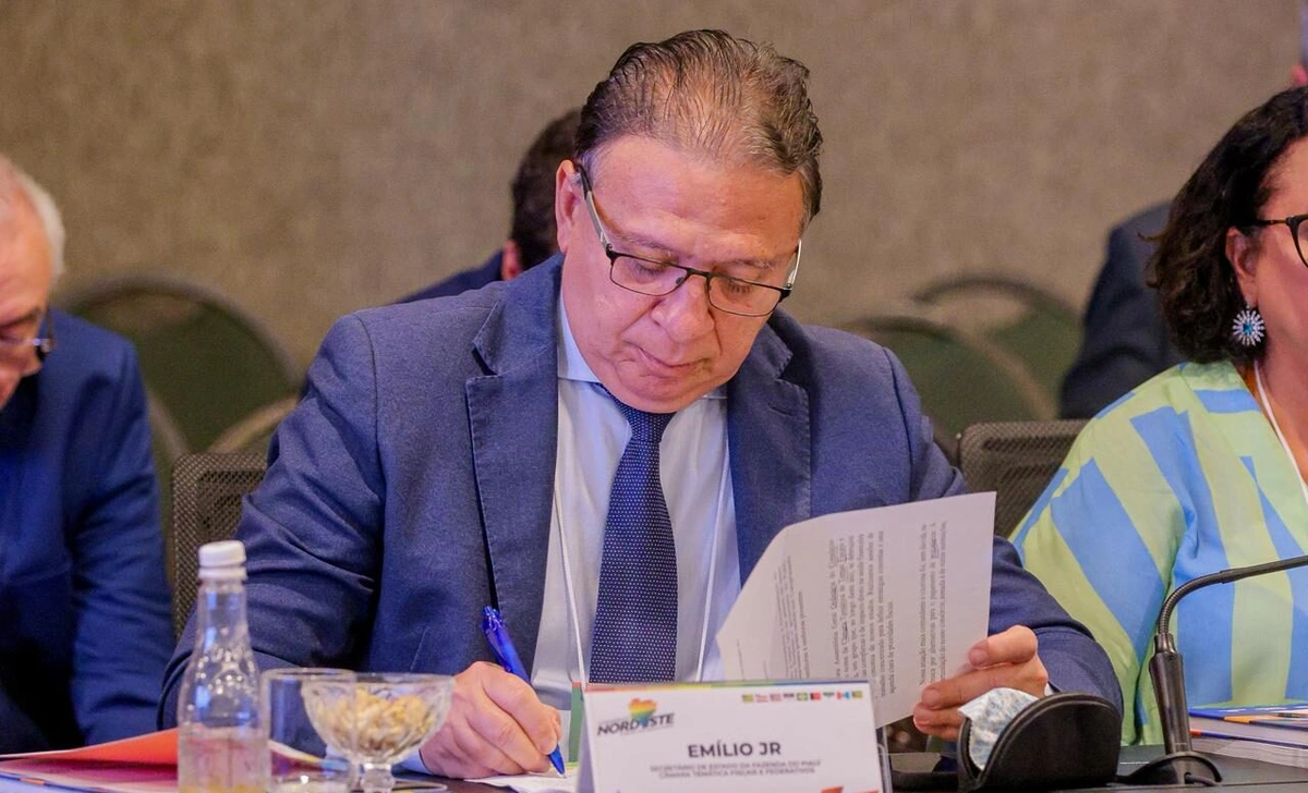 Emilio e equipe técnica da SEFAZ-PI farão a regulamentação do benefício tributário