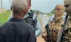 Milho na banca, droga no bolso: foragido tenta disfarce e acaba preso em Altos