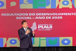 Indicadores sociais mostram queda de 66% na extrema pobreza no Piauí dizdados apresentados pelo governador Rafael Fonteles (Foto: Gabriel Paulino)