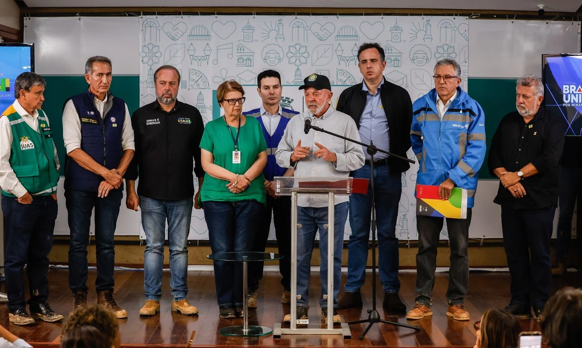 Lula afirmou que a União dará apoio integral às cidades atingidas