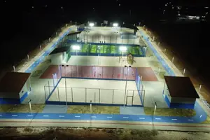 Praça poliesportiva em Nazária (Foto: SEINFRA)