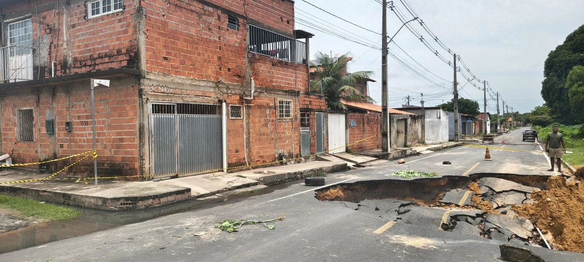 Rua Reginaldo Evangelista na região sudeste de Teresina