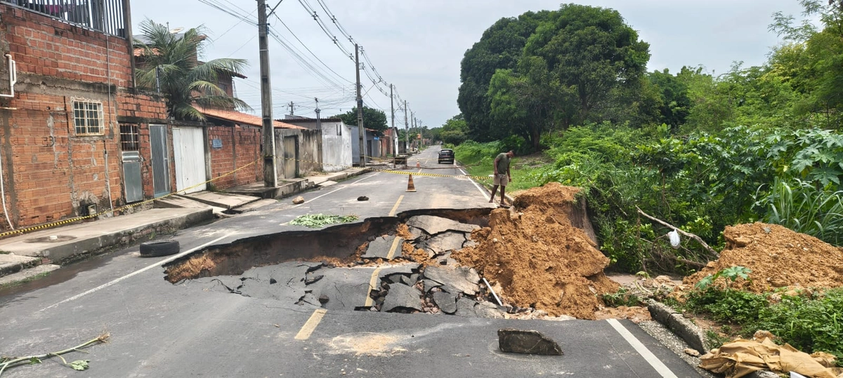 Rua Reginaldo Evangelista na região sudeste de Teresina